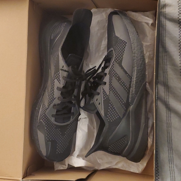 Adidas Boost sneakers size 13 in box - Picture 6 of 6